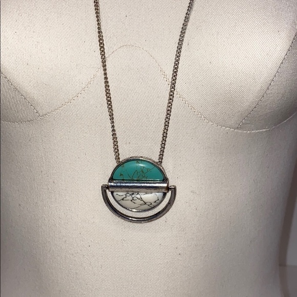 Statement necklace long - Picture 2 of 3